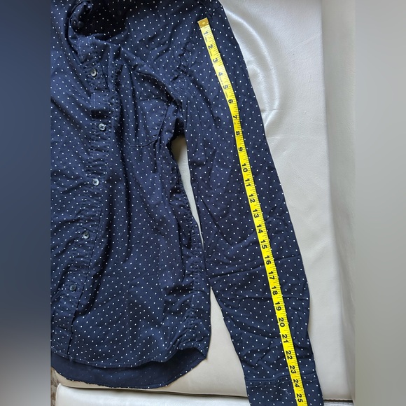 Button down shirt NWT - Picture 4 of 6